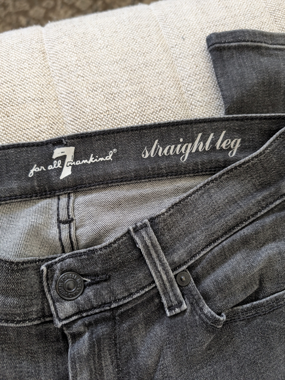 For All Mankind Black Washed Rhinestone Low Rise Straight Leg Jeans Size 24 - Picture 3 of 13